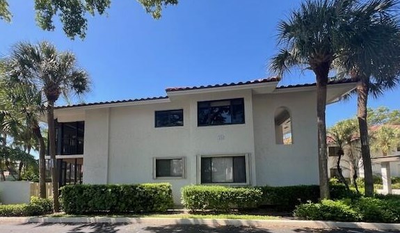 100 Pelican Pointe Dr #203, Delray Beach, FL 33483