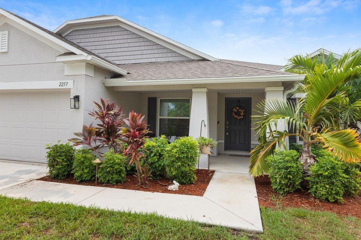 2257 Sw Kenwick Ave, Port Saint Lucie, FL 34953