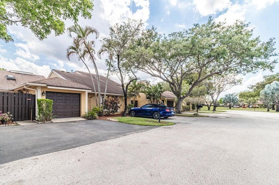 22722 Vistawood Way, Boca Raton, FL 33428