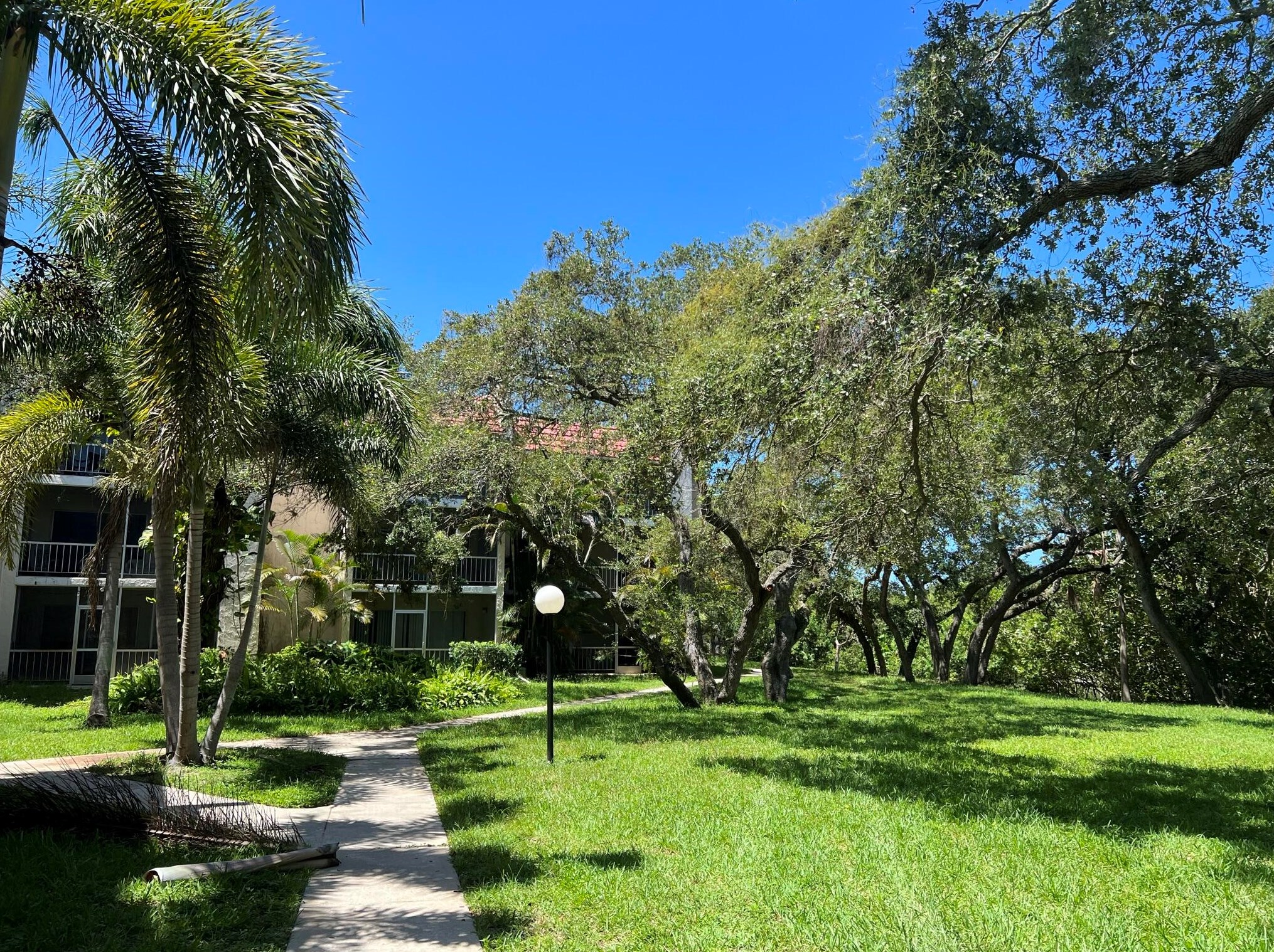 640 Nw 13th St Apt 16, Boca Raton, FL 33486