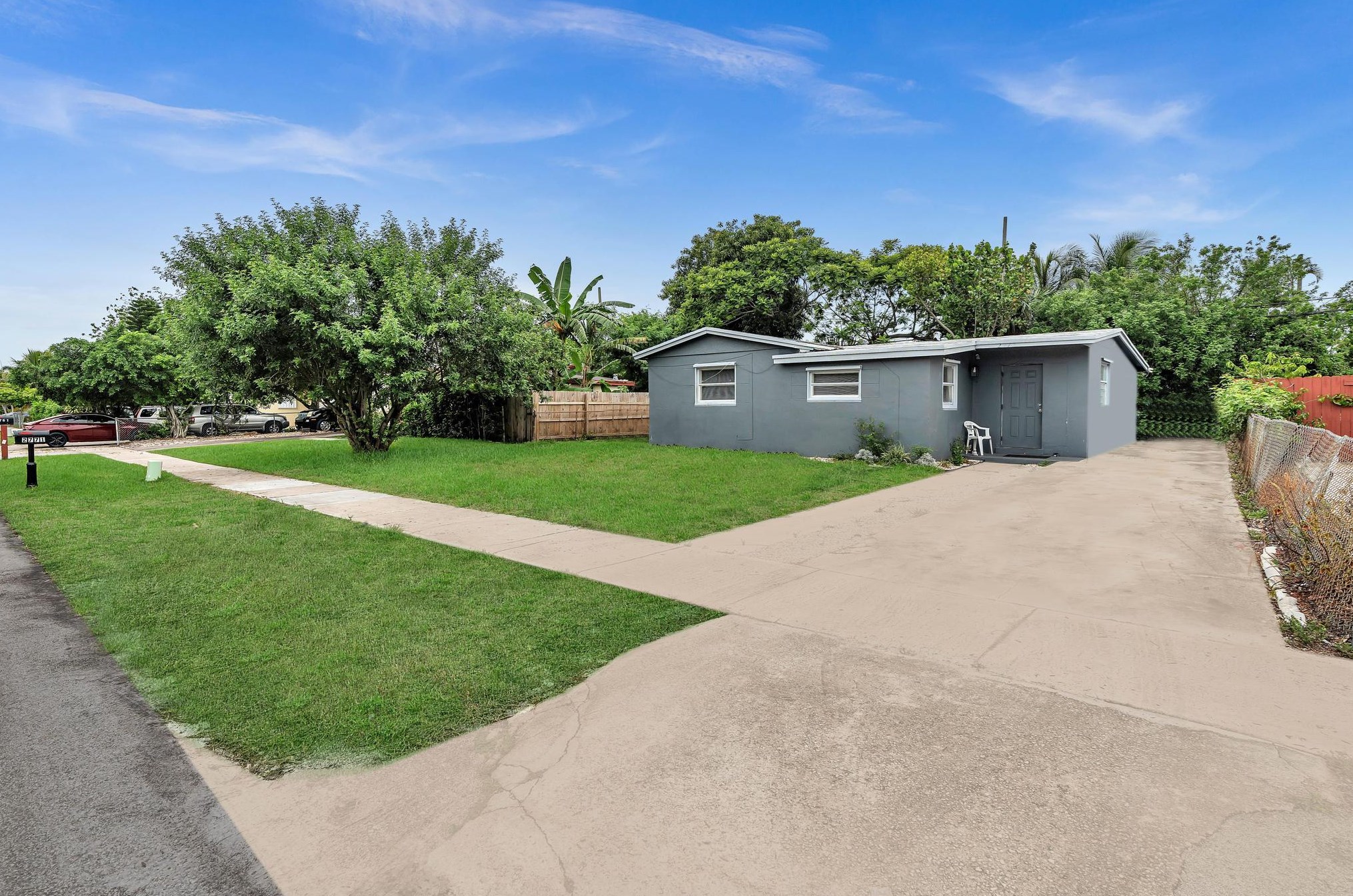 2771 4th St, Boynton Beach, FL 33435-7537