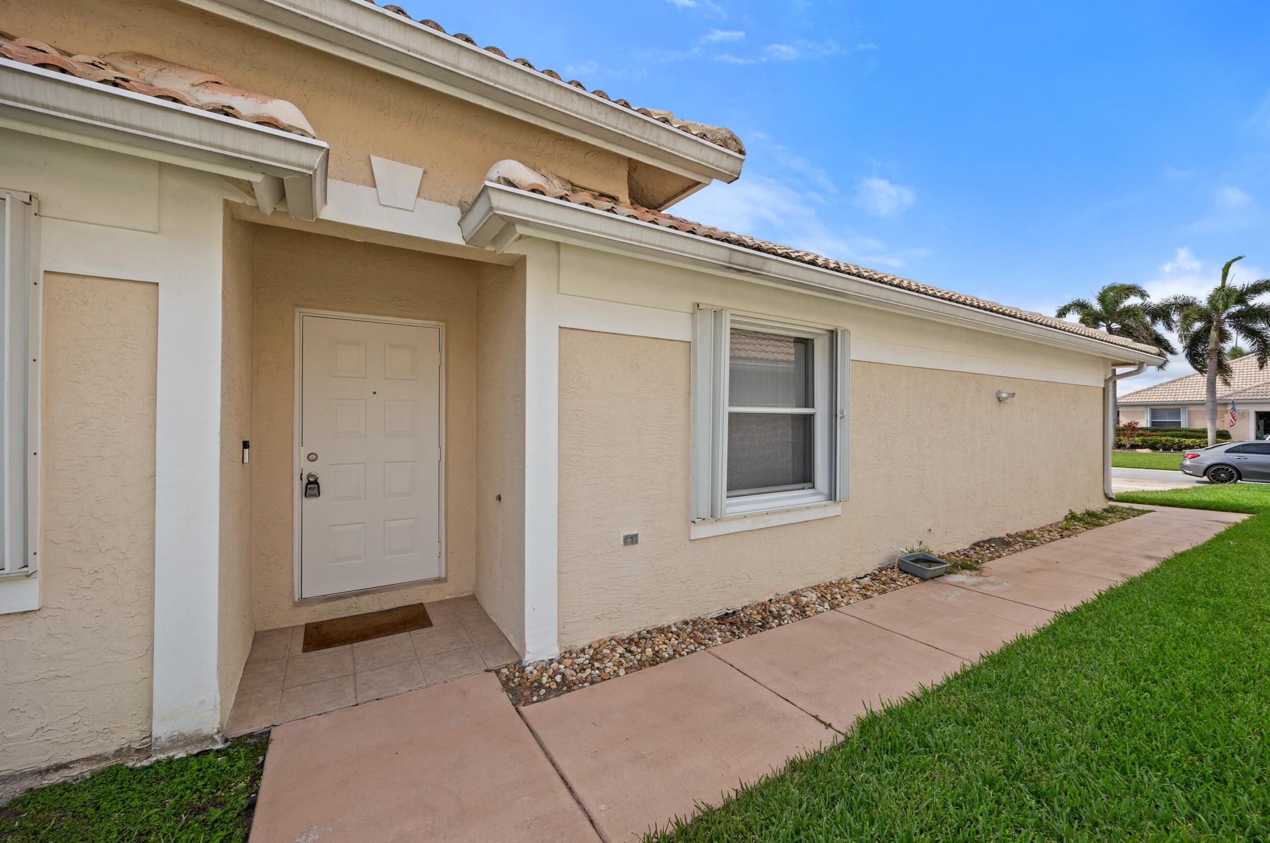 5105 Marla Dr, Boynton Beach, FL 33436