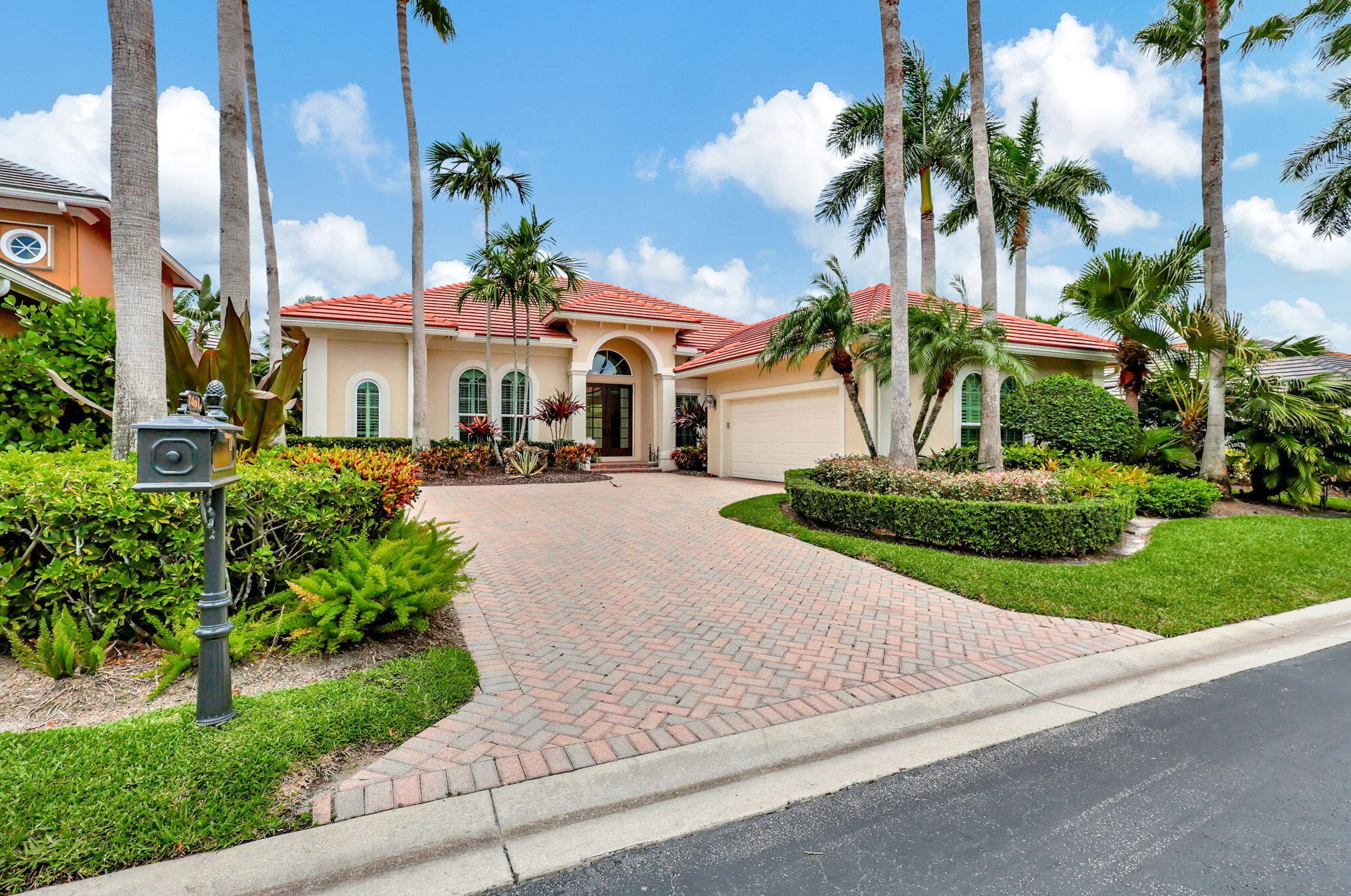 7461 Monte Verde Ln, West Palm Beach, FL 33412