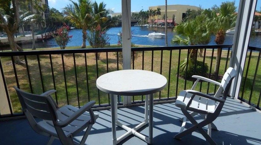 7 Royal Palm Way #206, Boca Raton, FL 33432