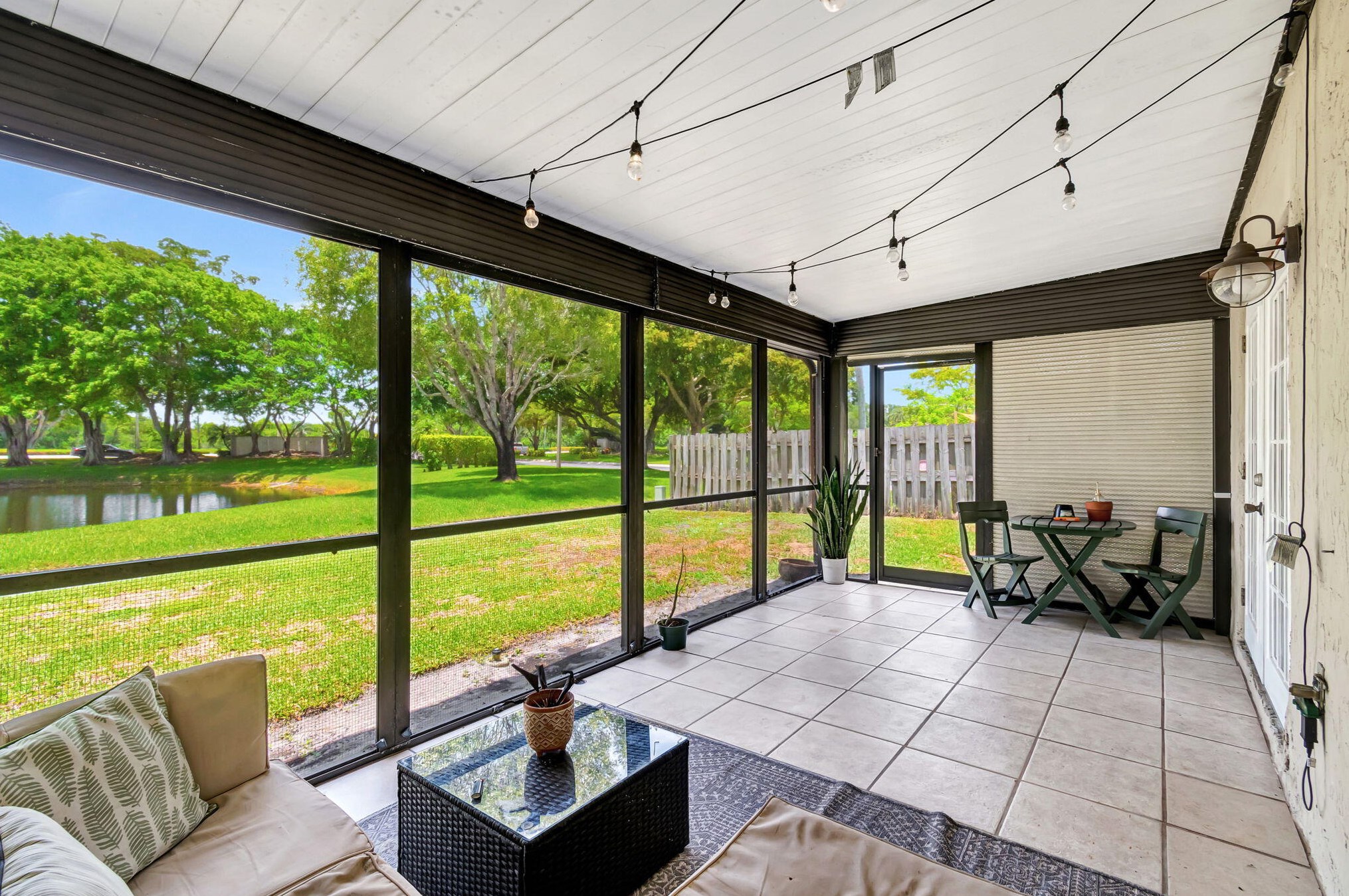 8615 Indian River Run, Boynton Beach FL  33472-2412 exterior