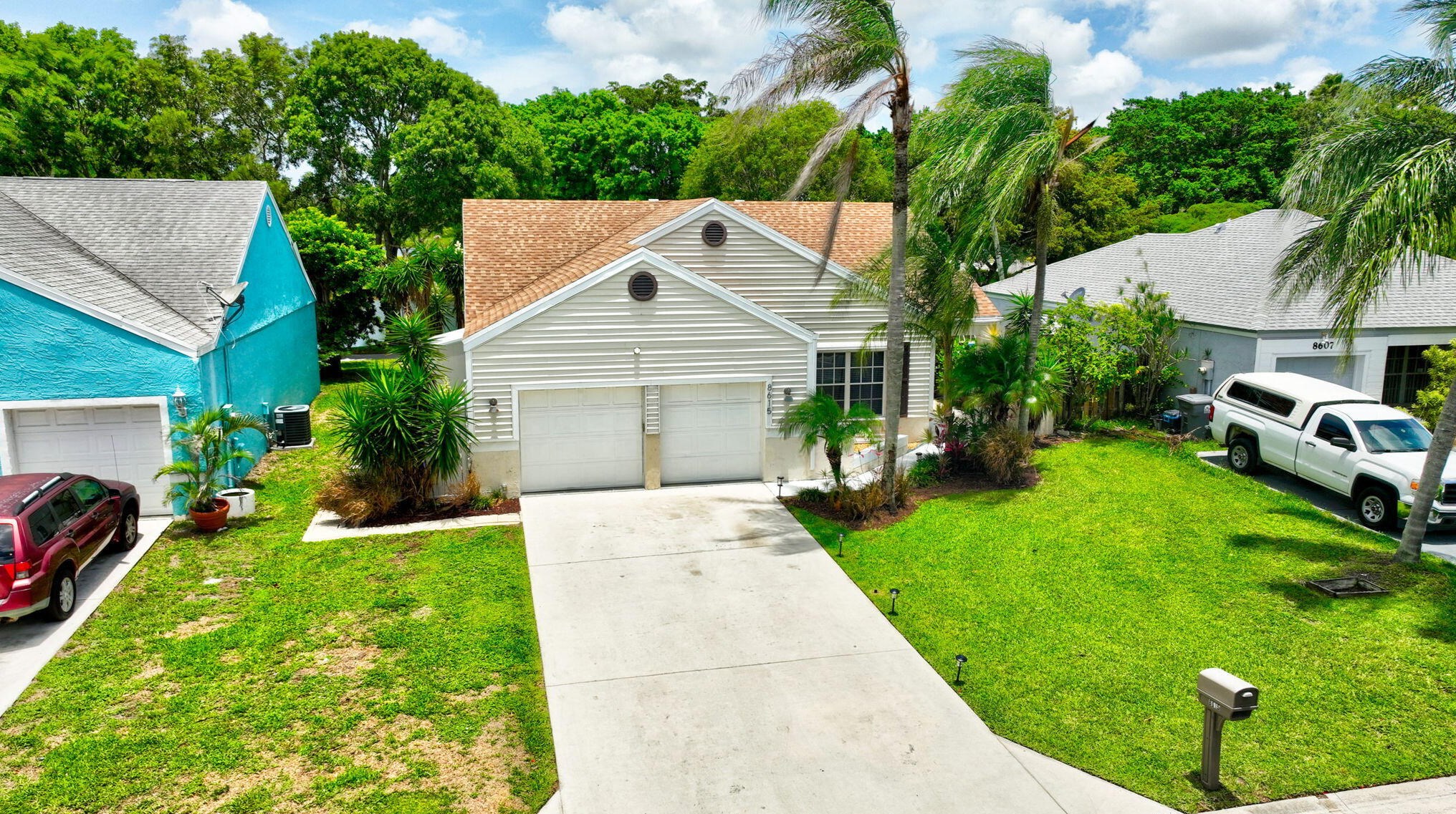 8615 Indian River Run, Boynton Beach, FL 33472-2412