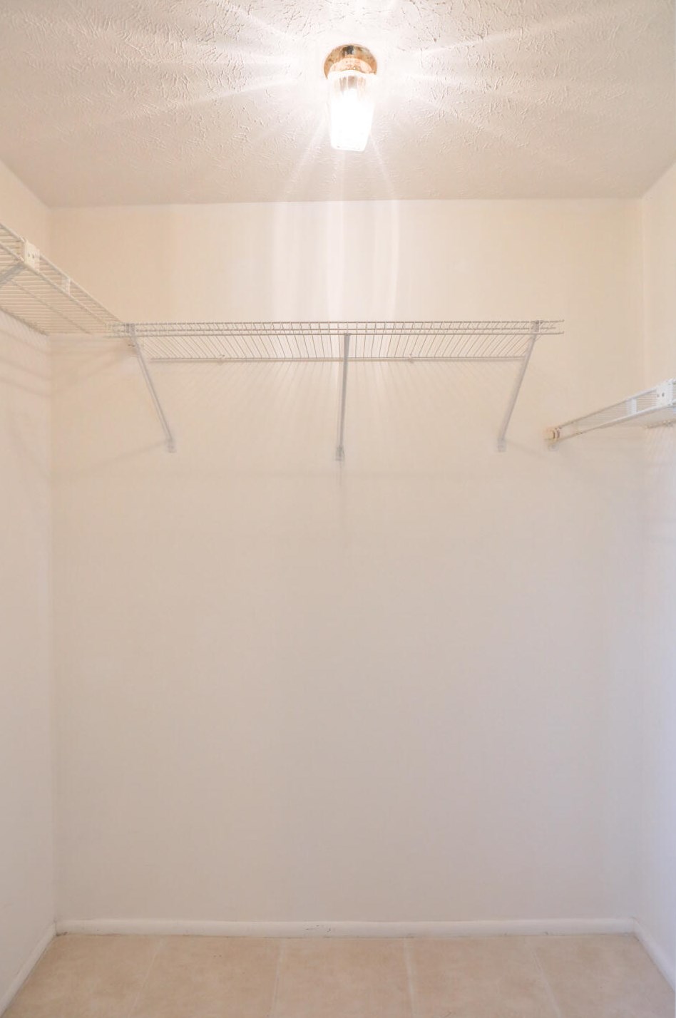 814 Del Rio Blvd, Fort Pierce FL  34953-1979 exterior