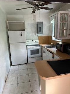 46 172nd St, Miami, FL 33162-1729