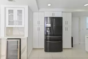 198 NW 67th St, Boca Raton, FL 33487 - Photo 4