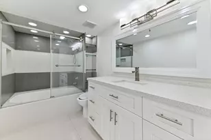 198 NW 67th St, Boca Raton, FL 33487 - Photo 22