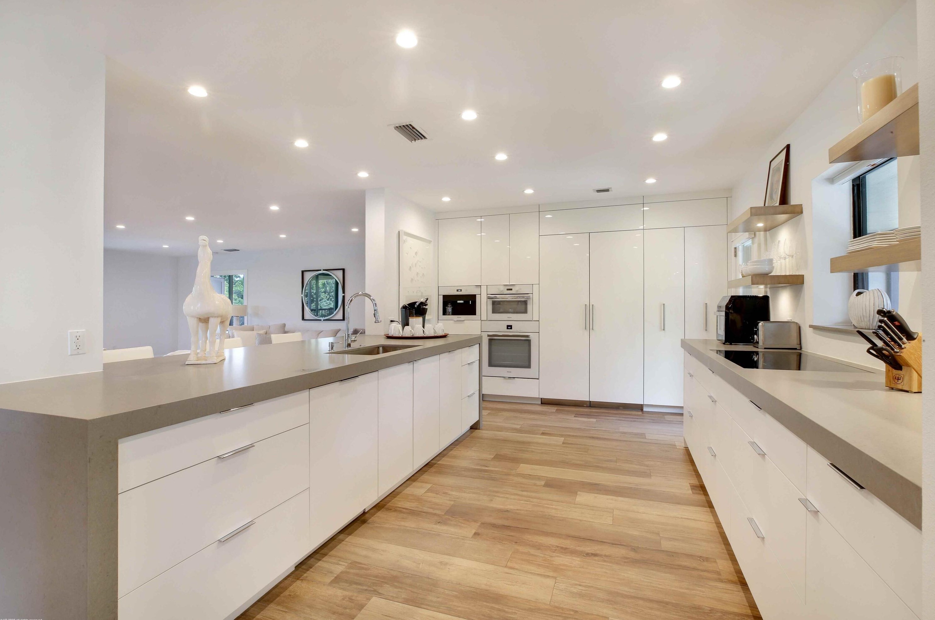 2770 Polo Island Dr #b301, West Palm Beach, FL 33414