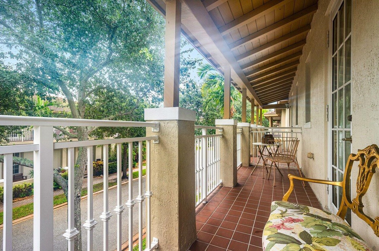 608 24th Ave, Boynton Beach FL  33426-8788 exterior