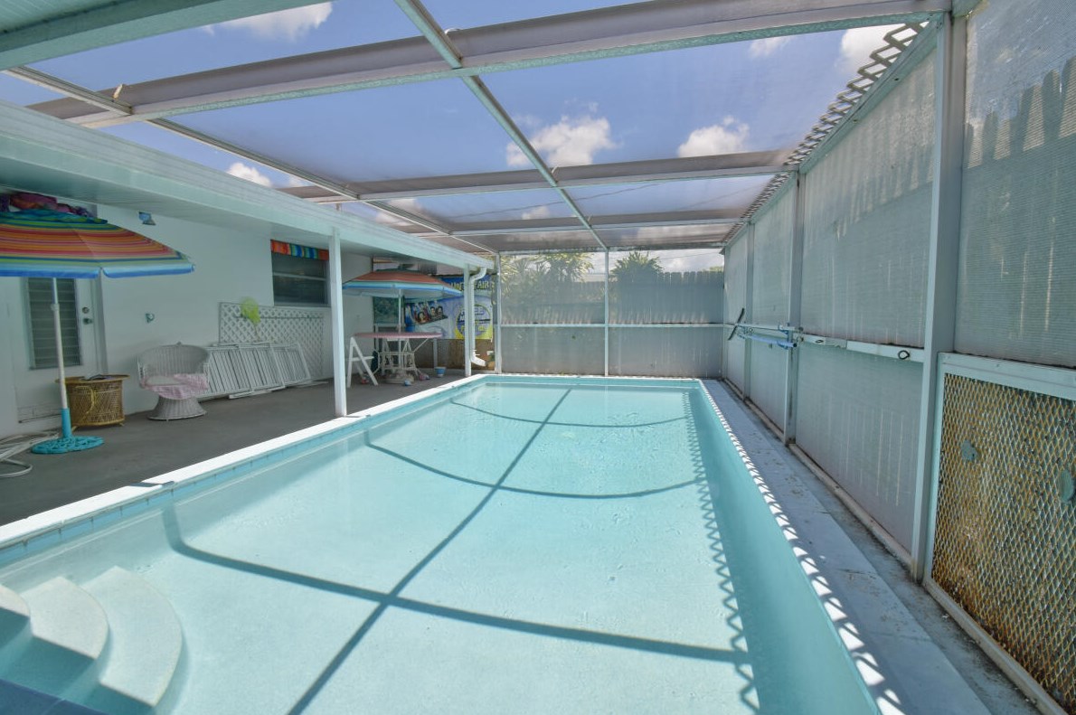 9496 N Military Trl, West Palm Beach, FL 33410