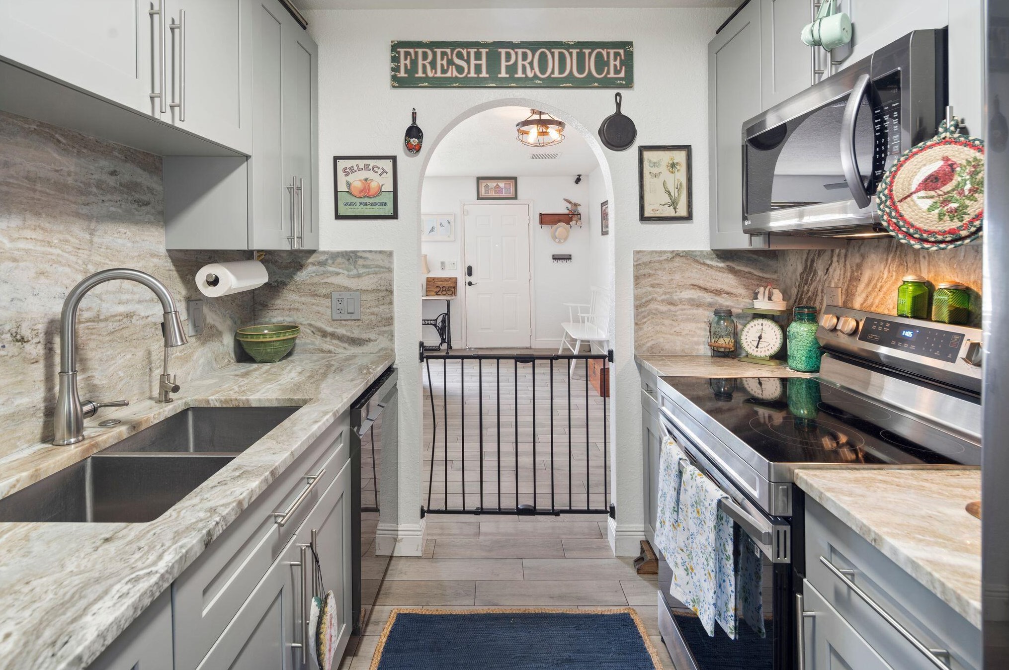 2851 Seacrest Blvd, Boynton Beach FL  33435-7934 exterior