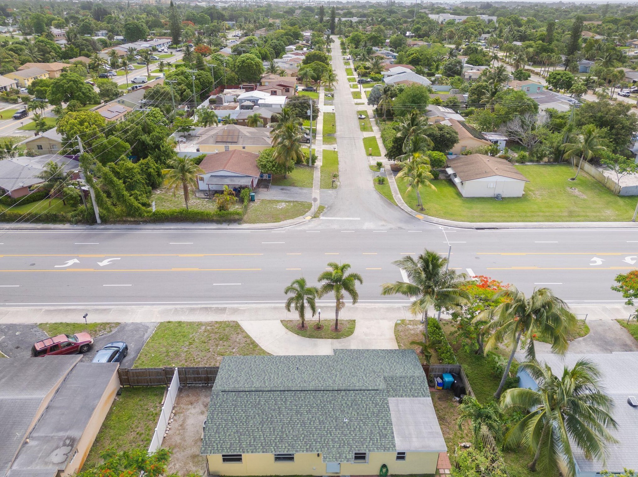 2851 Seacrest Blvd, Boynton Beach FL  33435-7934 exterior