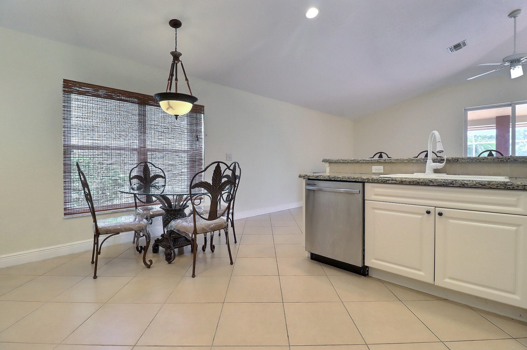 5538 Fountains Dr, Lake Worth FL  33467-5773 exterior