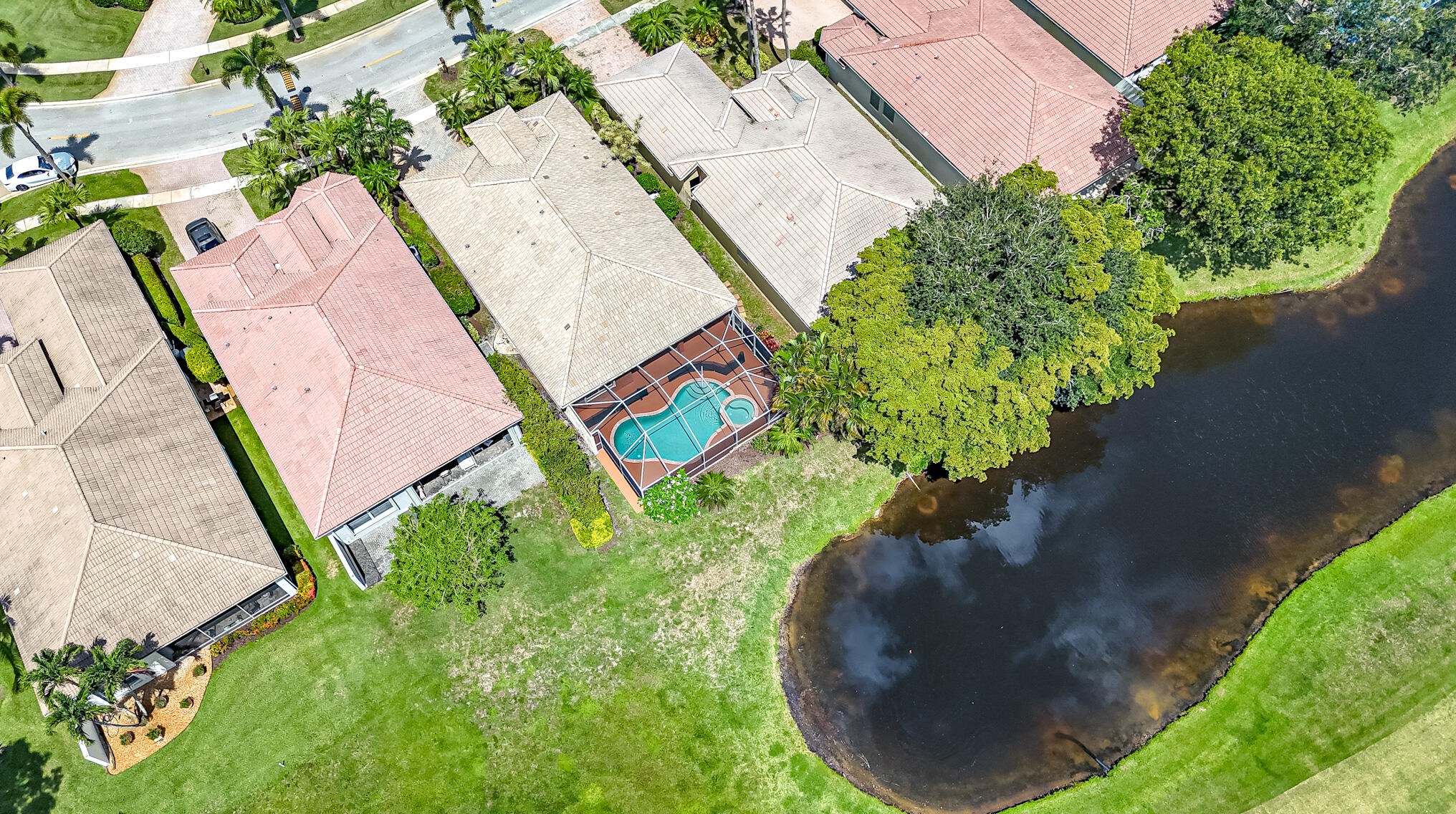 5538 Fountains Dr, Lake Worth FL  33467-5773 exterior
