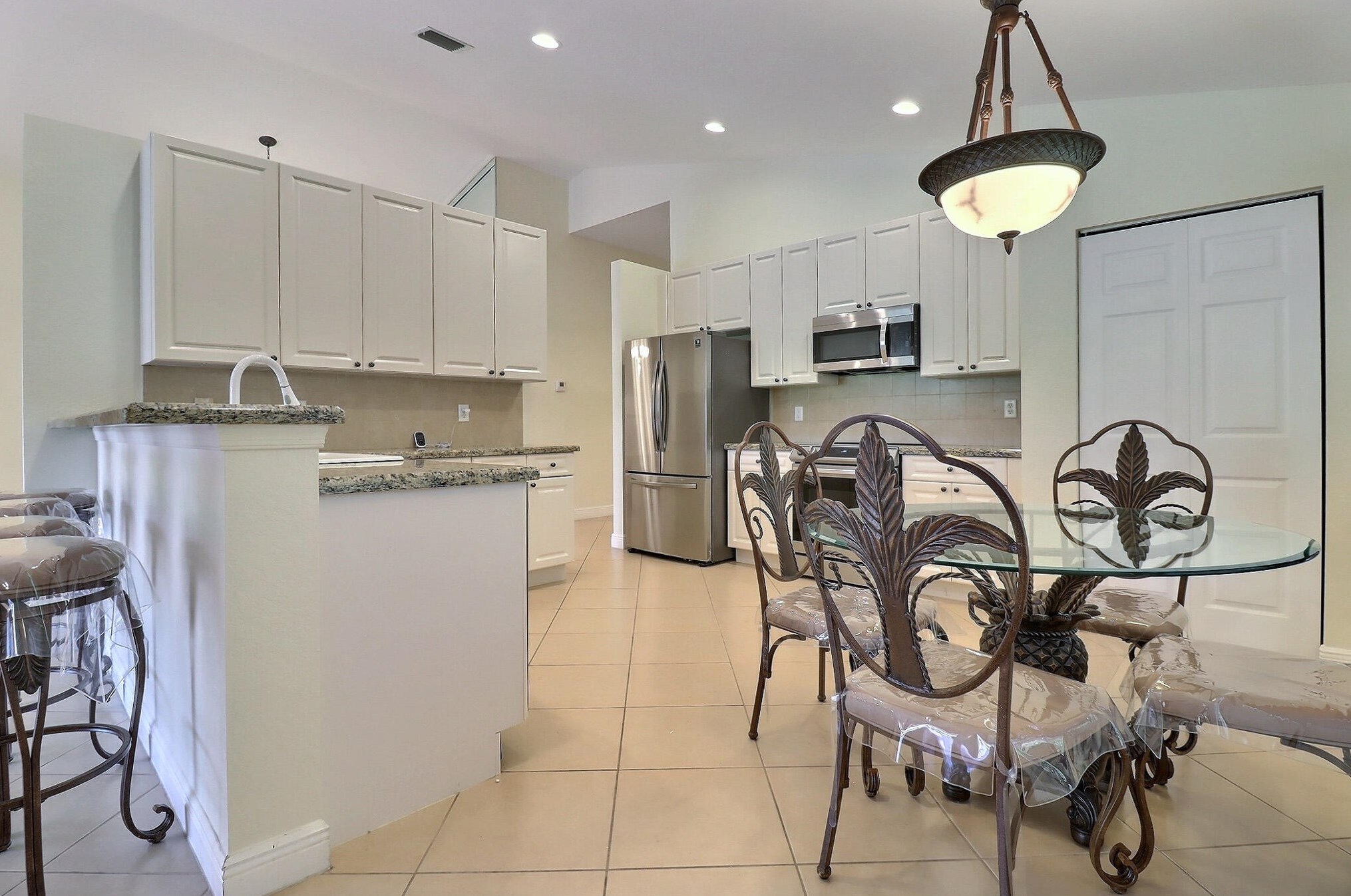 5538 Fountains Dr, Lake Worth FL  33467-5773 exterior