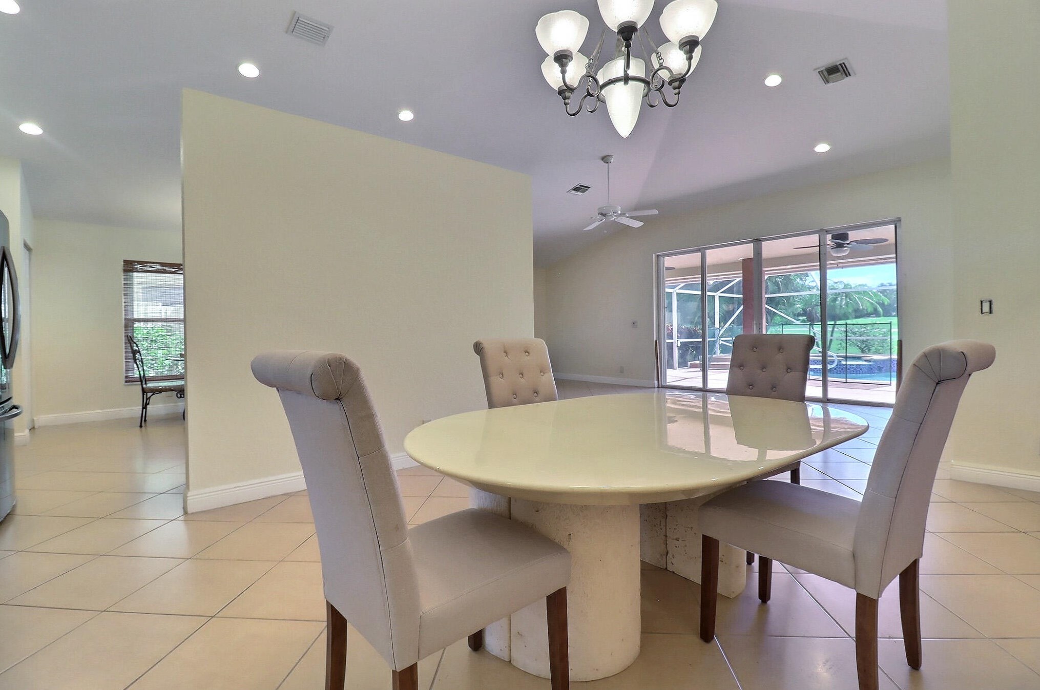 5538 Fountains Dr, Lake Worth FL  33467-5773 exterior