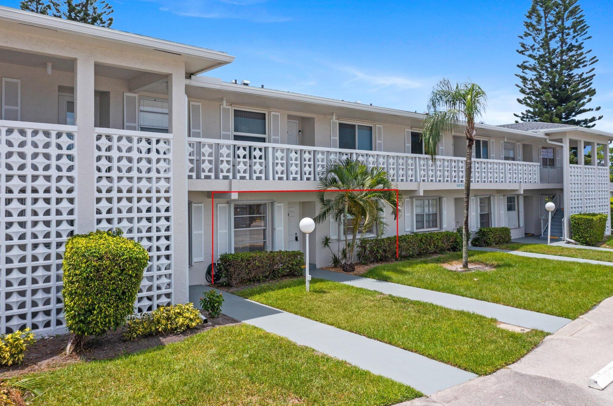 2810 13th St, Delray Beach, FL 33445-5804