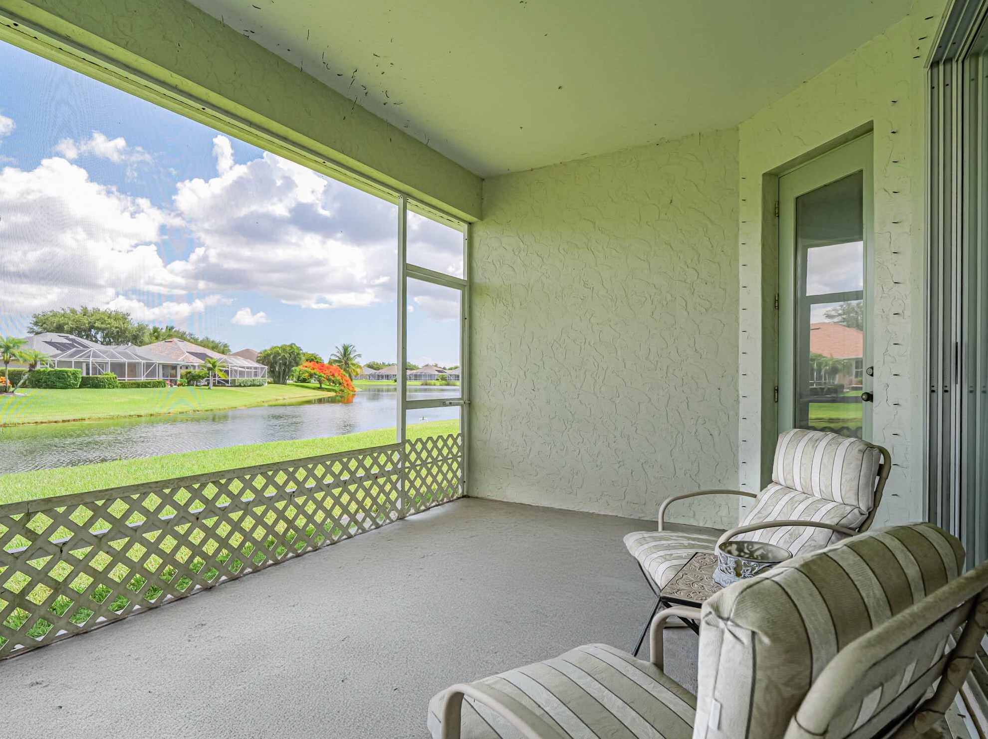 5580 1st Sq, Vero Beach FL  32968-2254 exterior