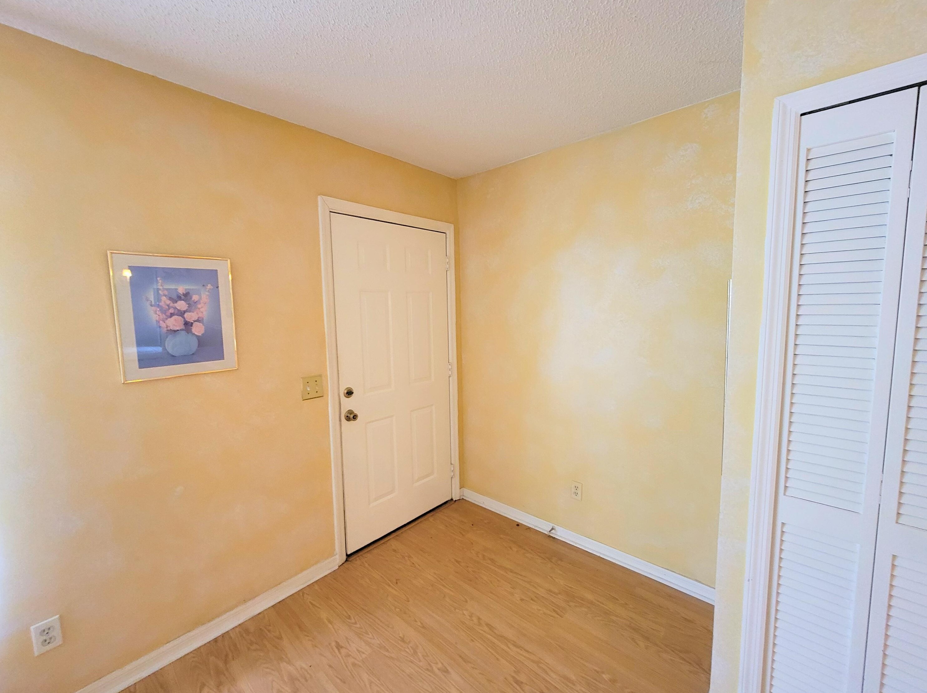 6525 5th St, Vero Beach, FL 32968