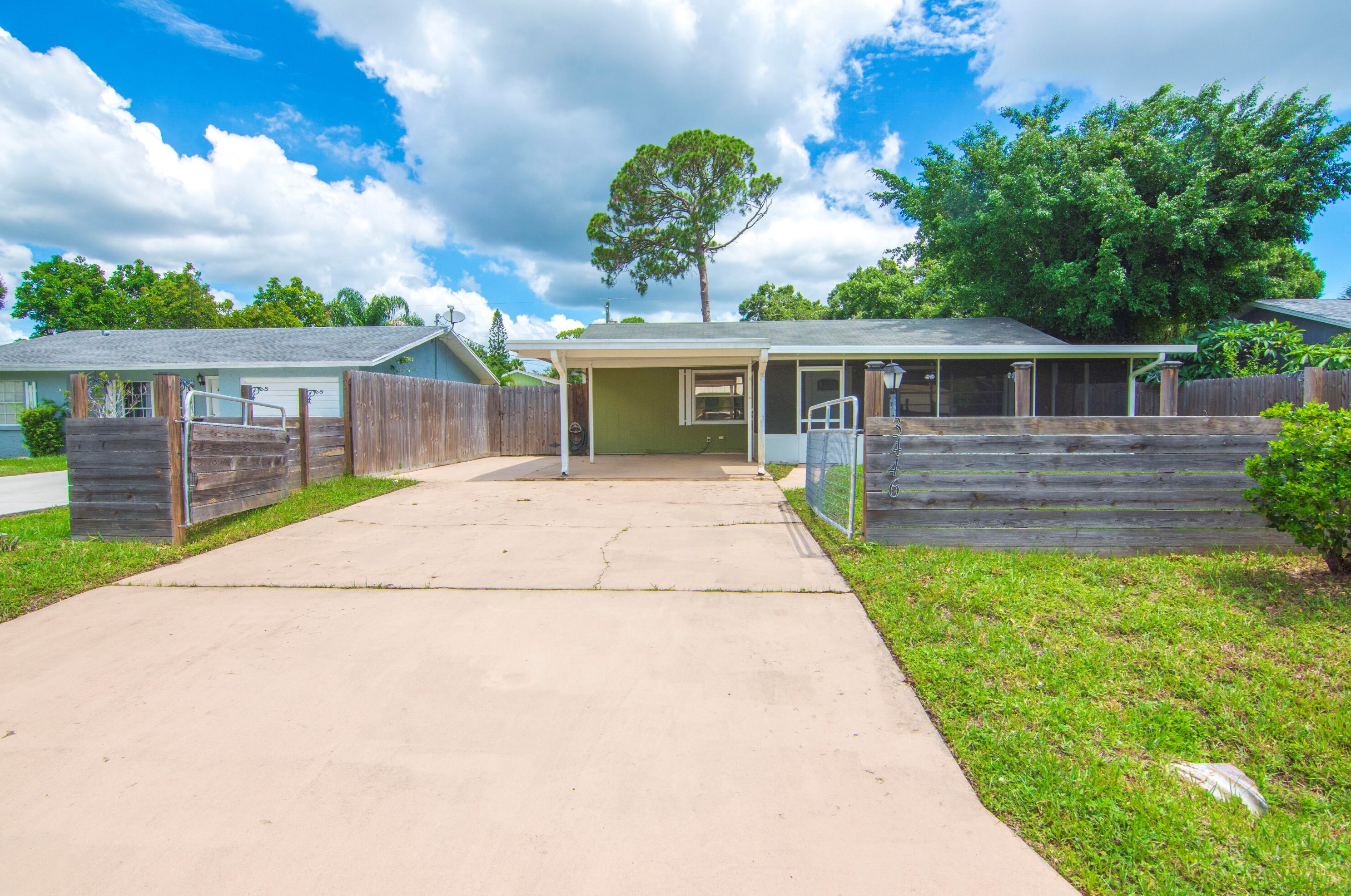 3446 1st Rd, Vero Beach, FL 32968