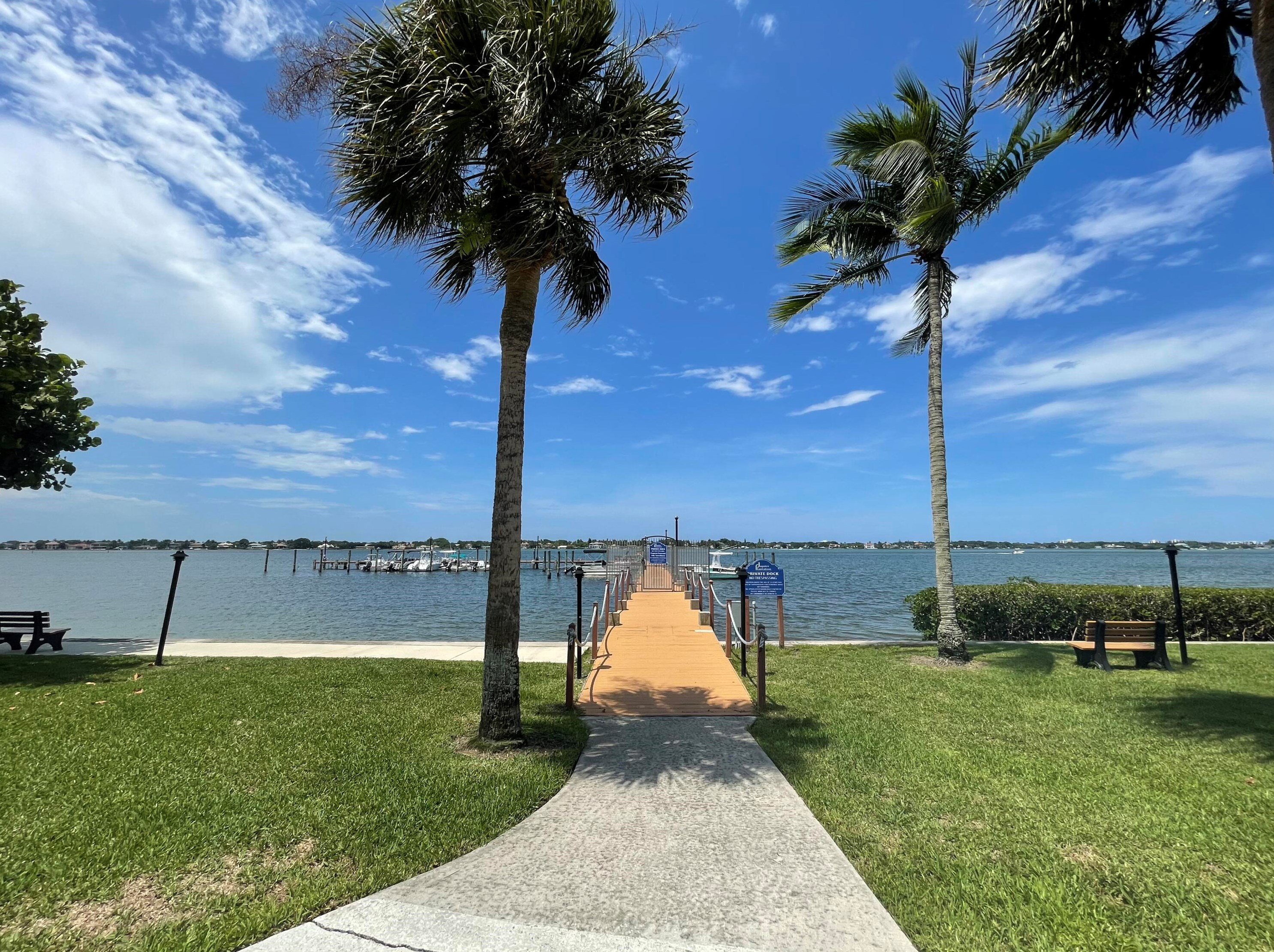 825 Center St #8a, Jupiter, FL