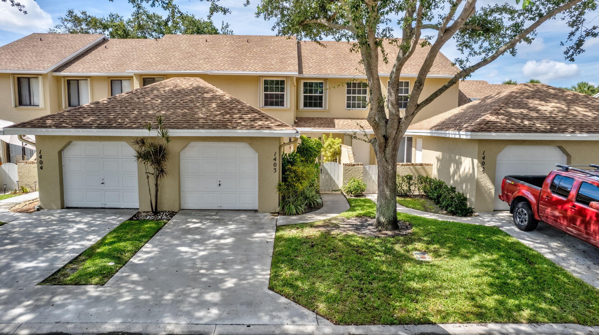 1403 Maplewood Dr, West Palm Beach, FL 33415