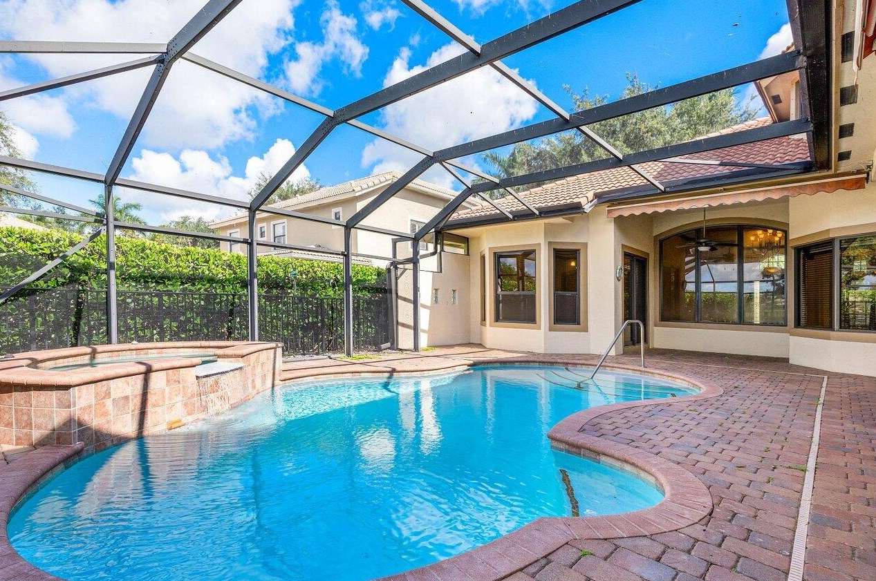 15541 Glencrest Ave, Delray Beach FL  33446-9576 exterior