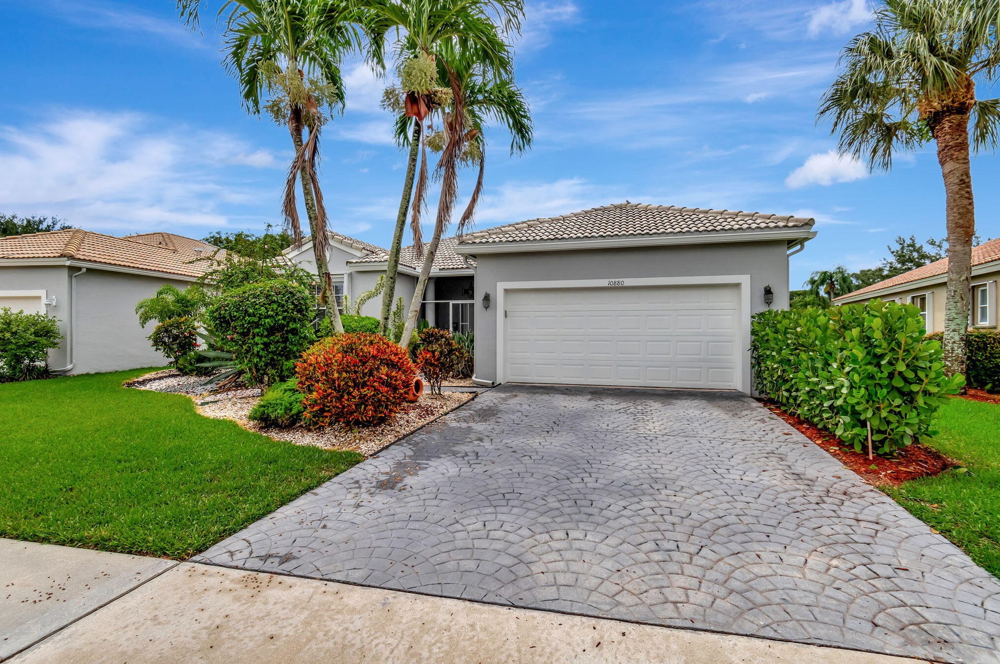 10880 Royal Caribbean Cir, Boynton Beach, FL 33437