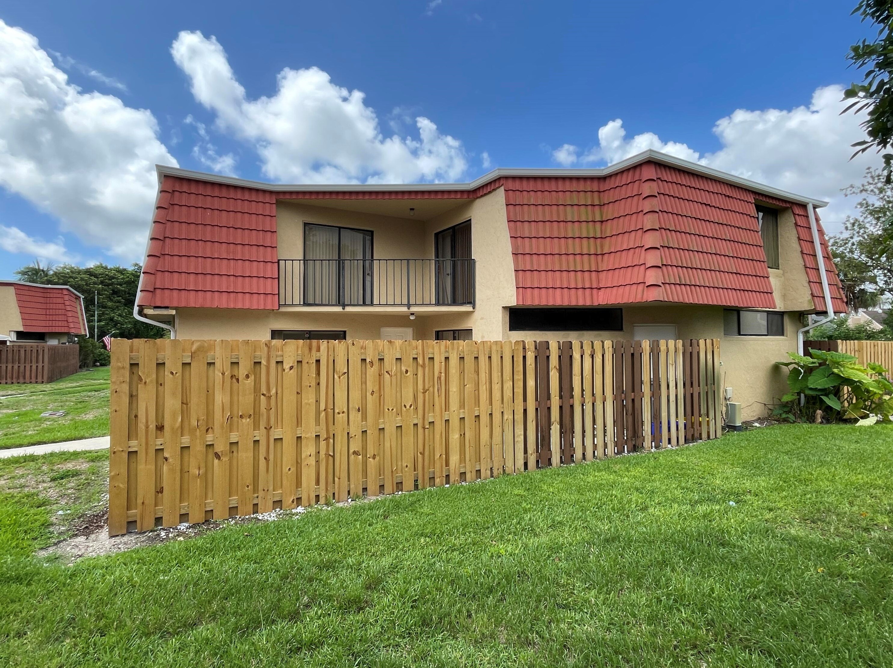 8182 Thames Blvd #b, Boca Raton, FL