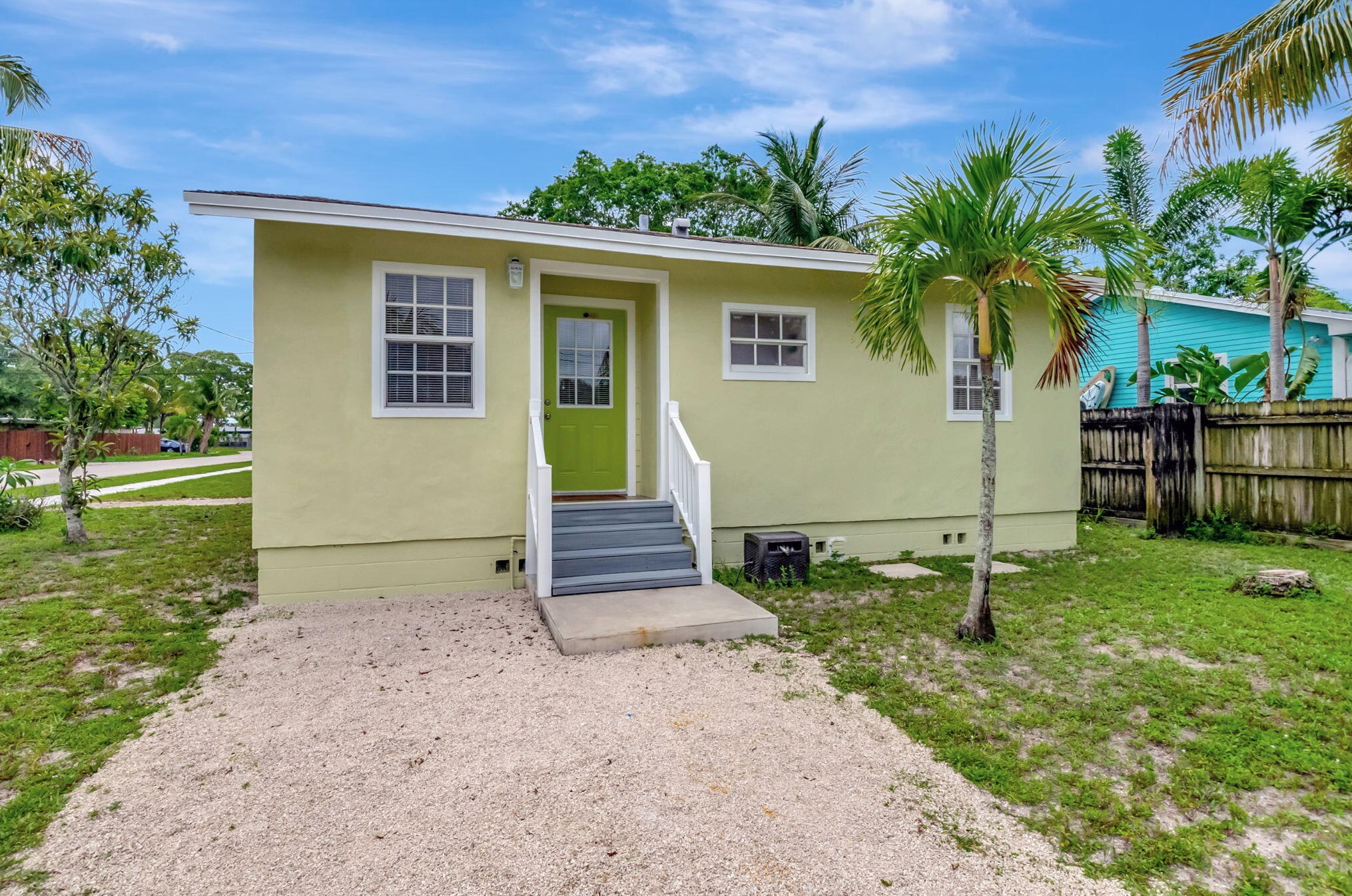 16634 8th Ave, Delray Beach FL  33444-2259 exterior