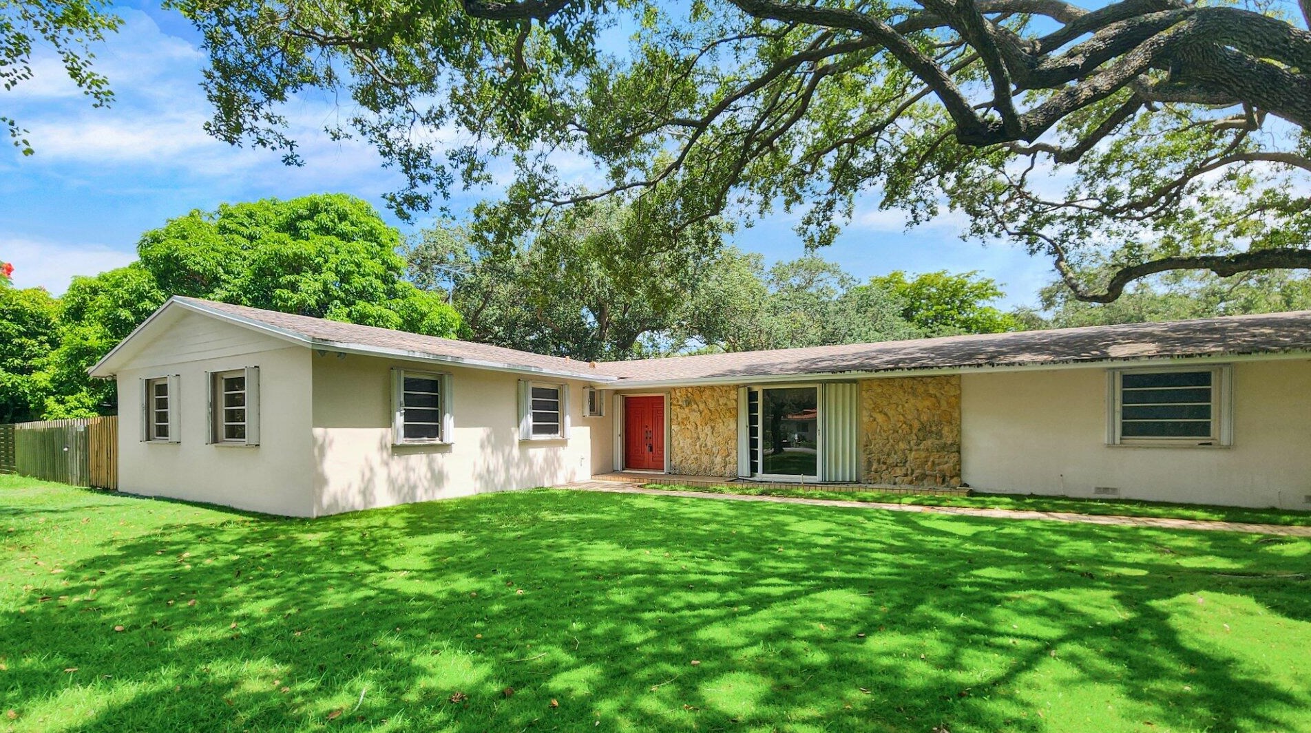 7451 Sw 165th Terrace, Miami, FL 33157