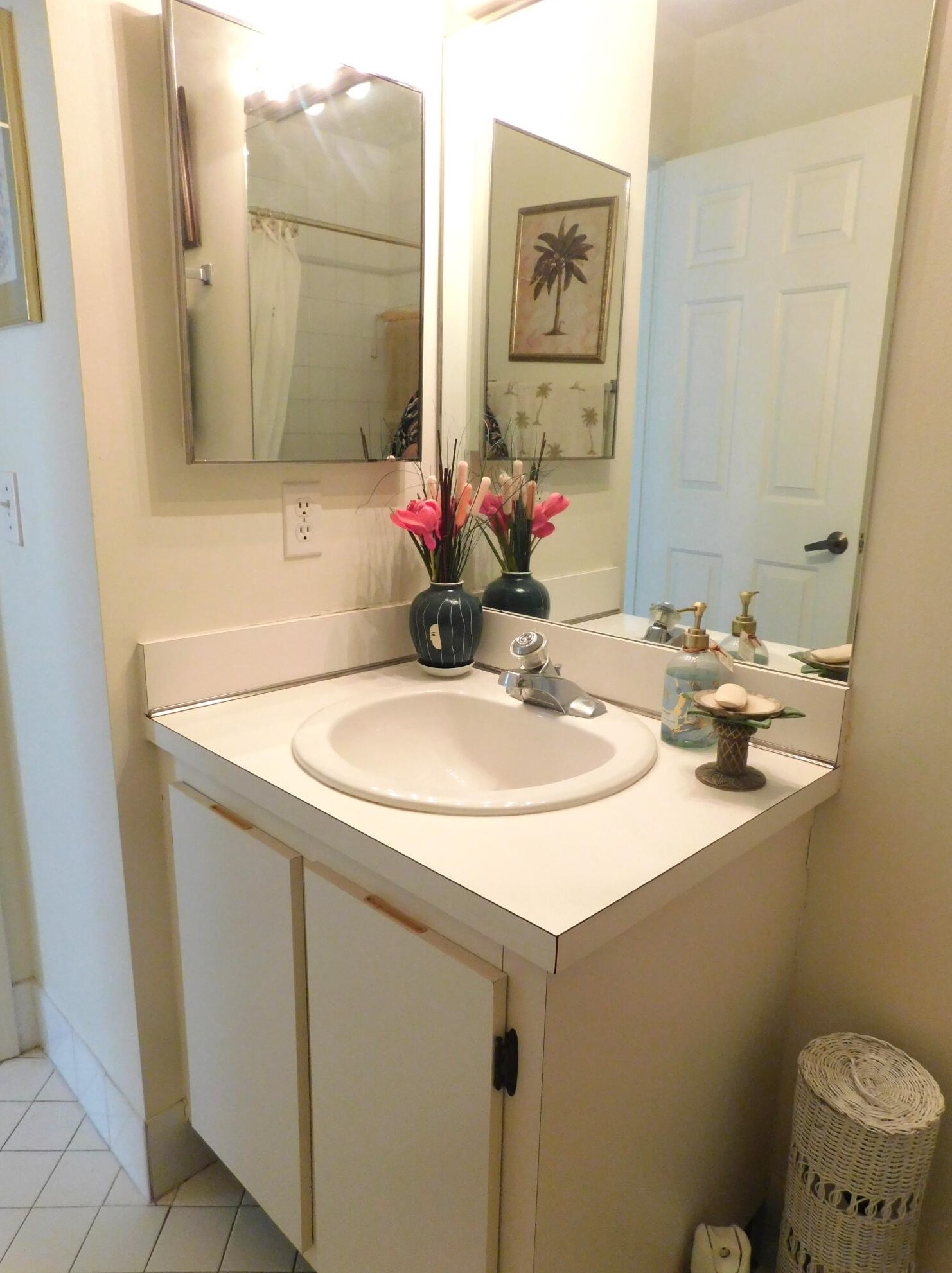 1337 Peppertree Trl, Fort Pierce FL 34950-5286 exterior