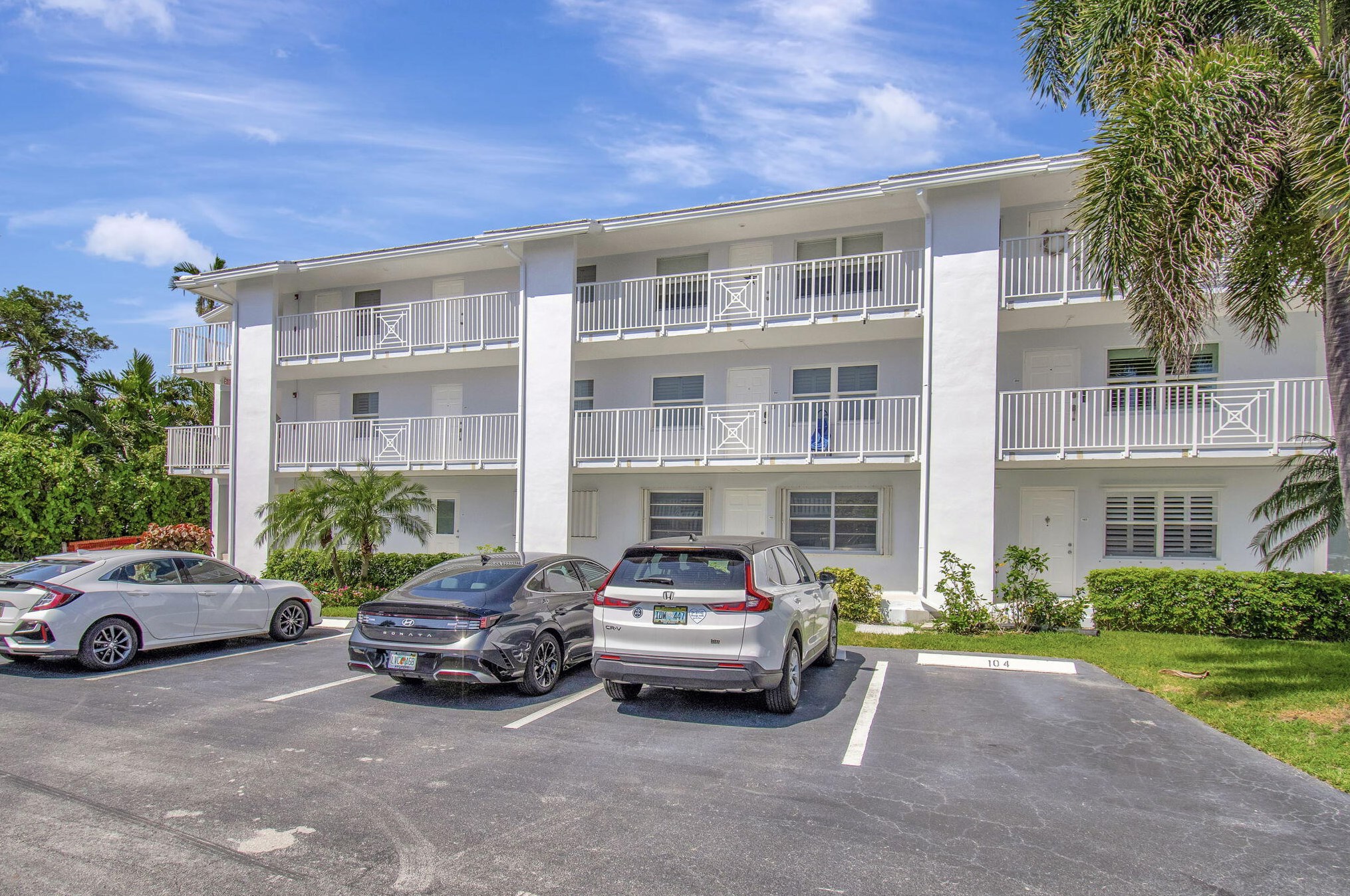 5530 N Ocean Blvd #102, Boynton Beach, FL 33435