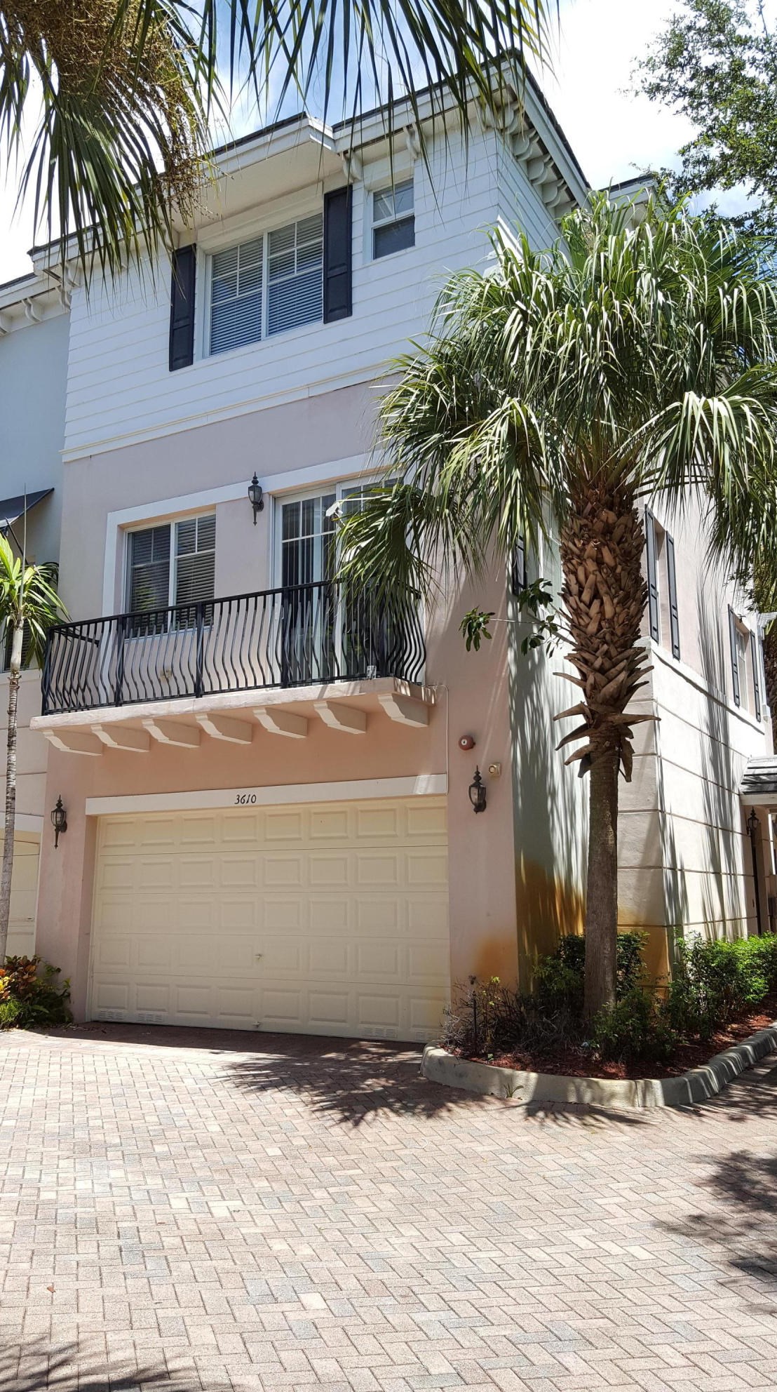 3610 Nw 5th Terrace, Boca Raton, FL 33431