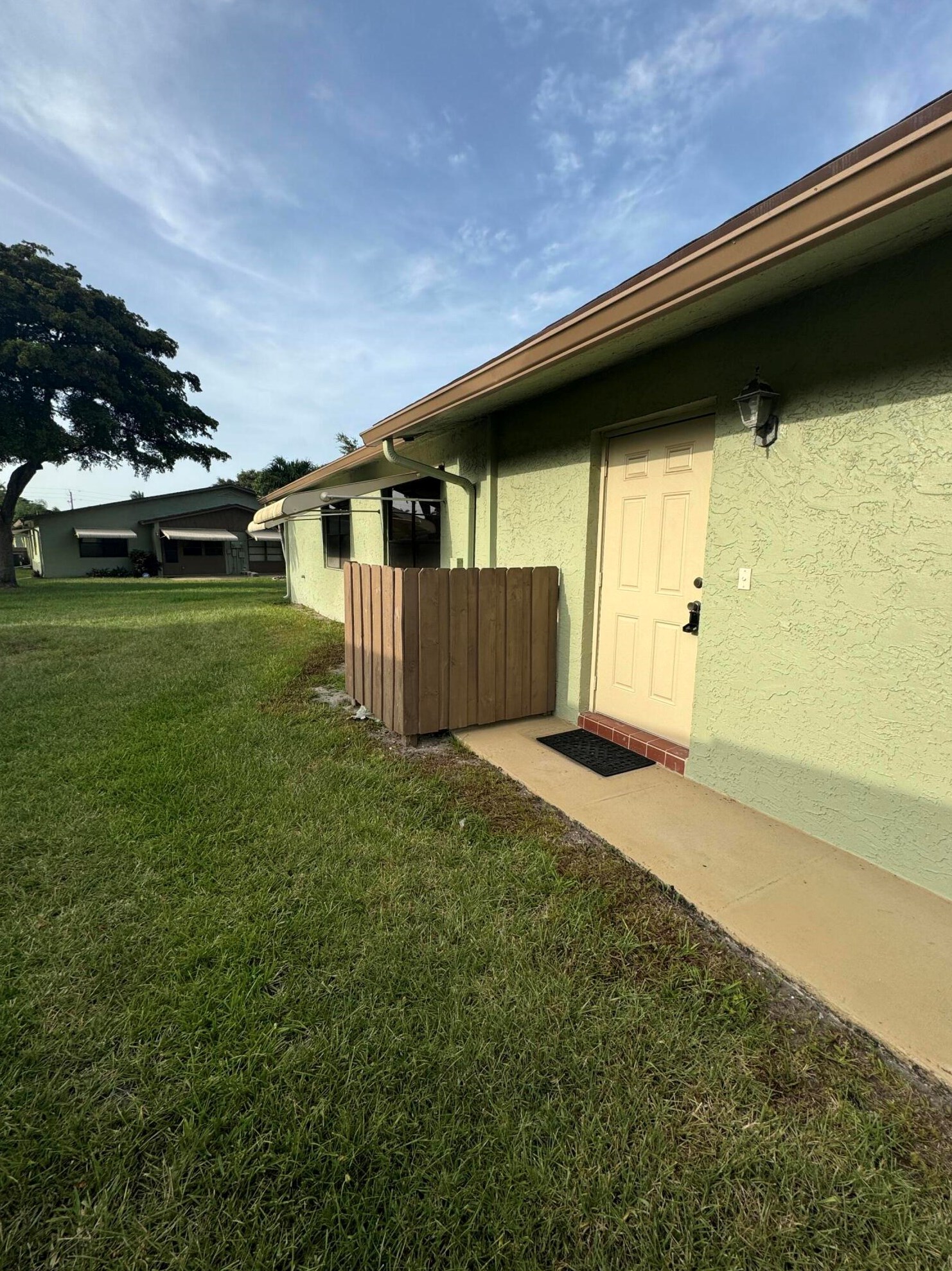 1753 Palmland Dr, Boynton Beach, FL 33436