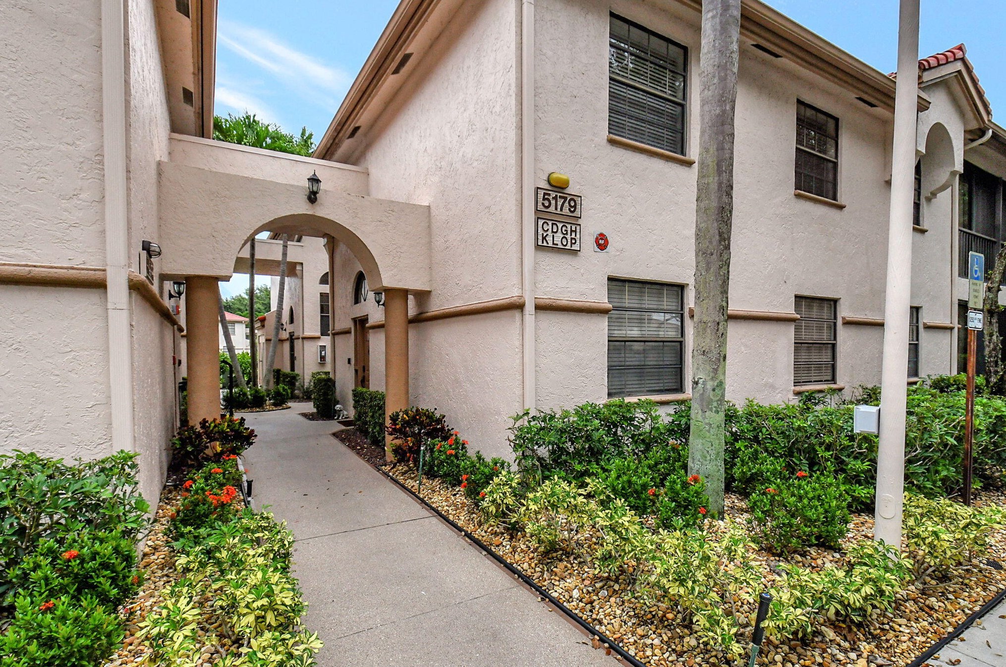 5179 Europa Dr #k, Boynton Beach, FL 33437