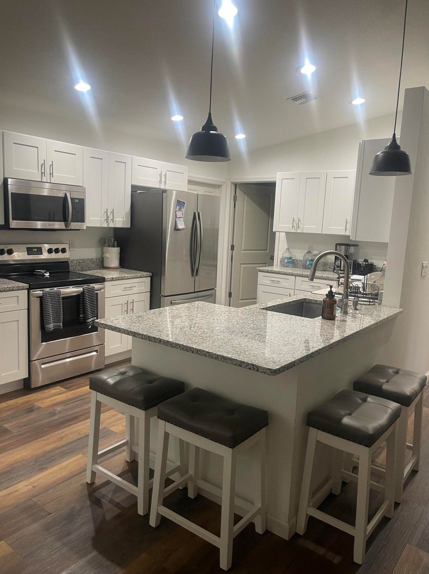 181 E 25th St, West Palm Beach, FL 33404