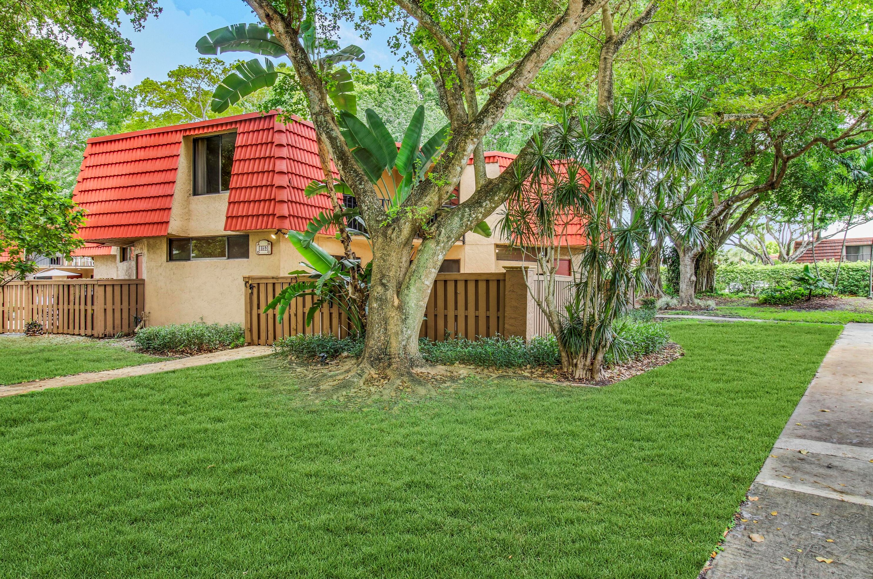 8153 Severn Dr #c, Boca Raton, FL 33433