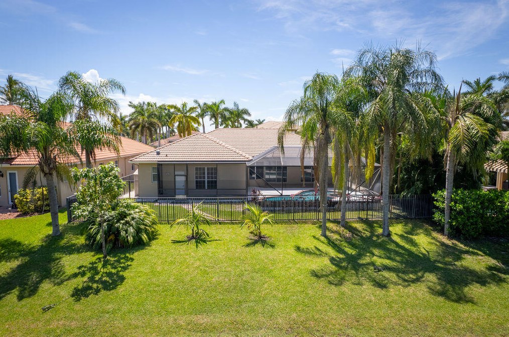6561 Cobia Cir, Boynton Beach, FL 33437