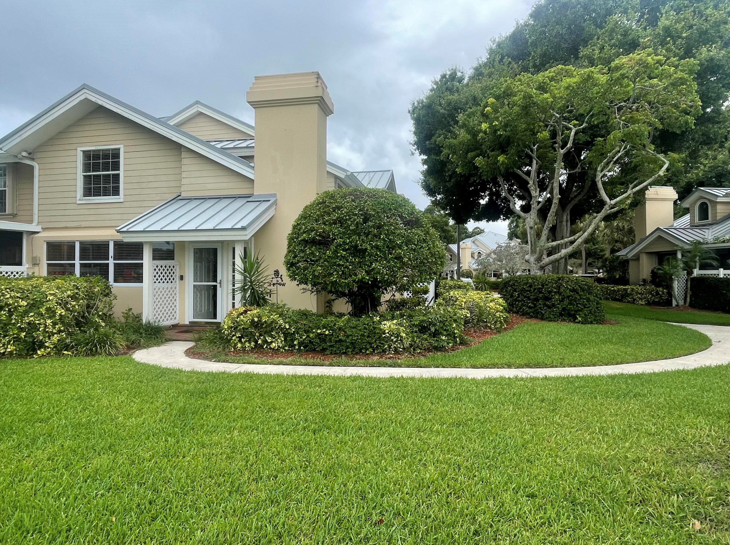1901 Chadwick Ct, Boynton Beach, FL 33436