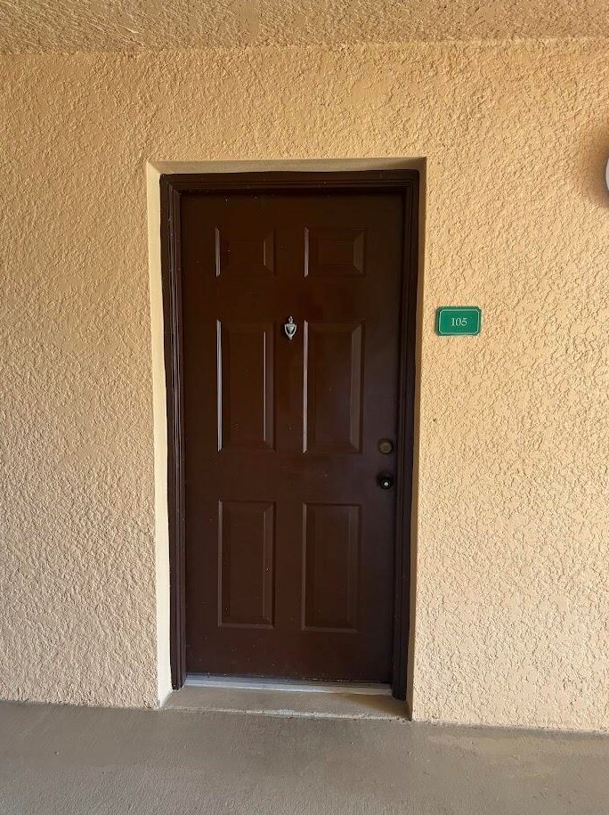 201 Sw Palm Dr Apt 105, Fort Pierce, FL 34986