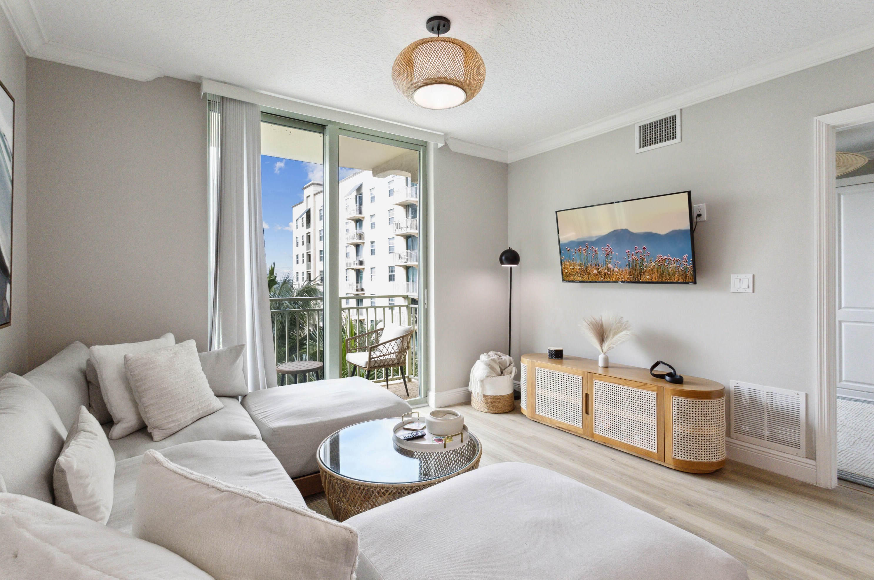 610 Clematis St #515, West Palm Beach, FL 33401