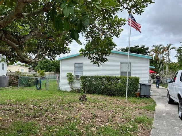 11598 Venetian Ave, Boca Raton, FL 33428