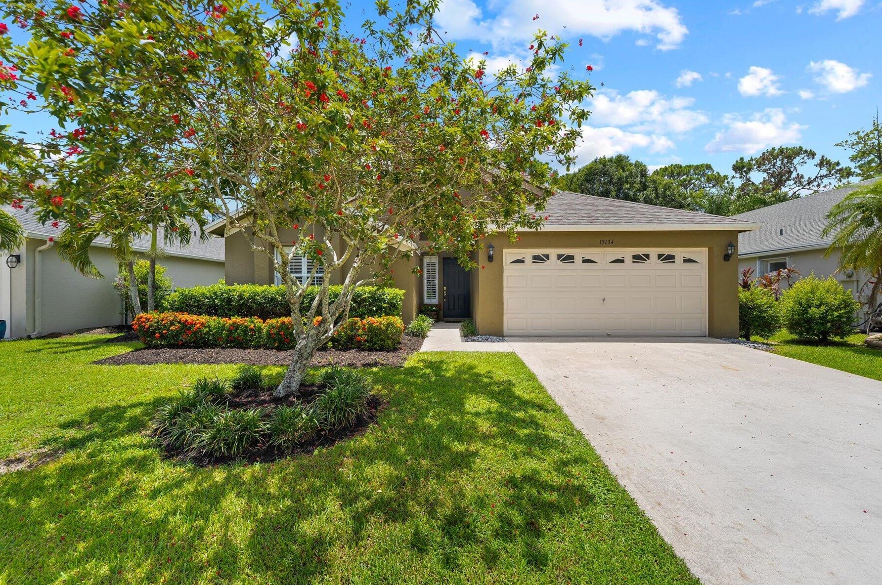 15134 Oak Chase Ct, West Palm Beach, FL 33414