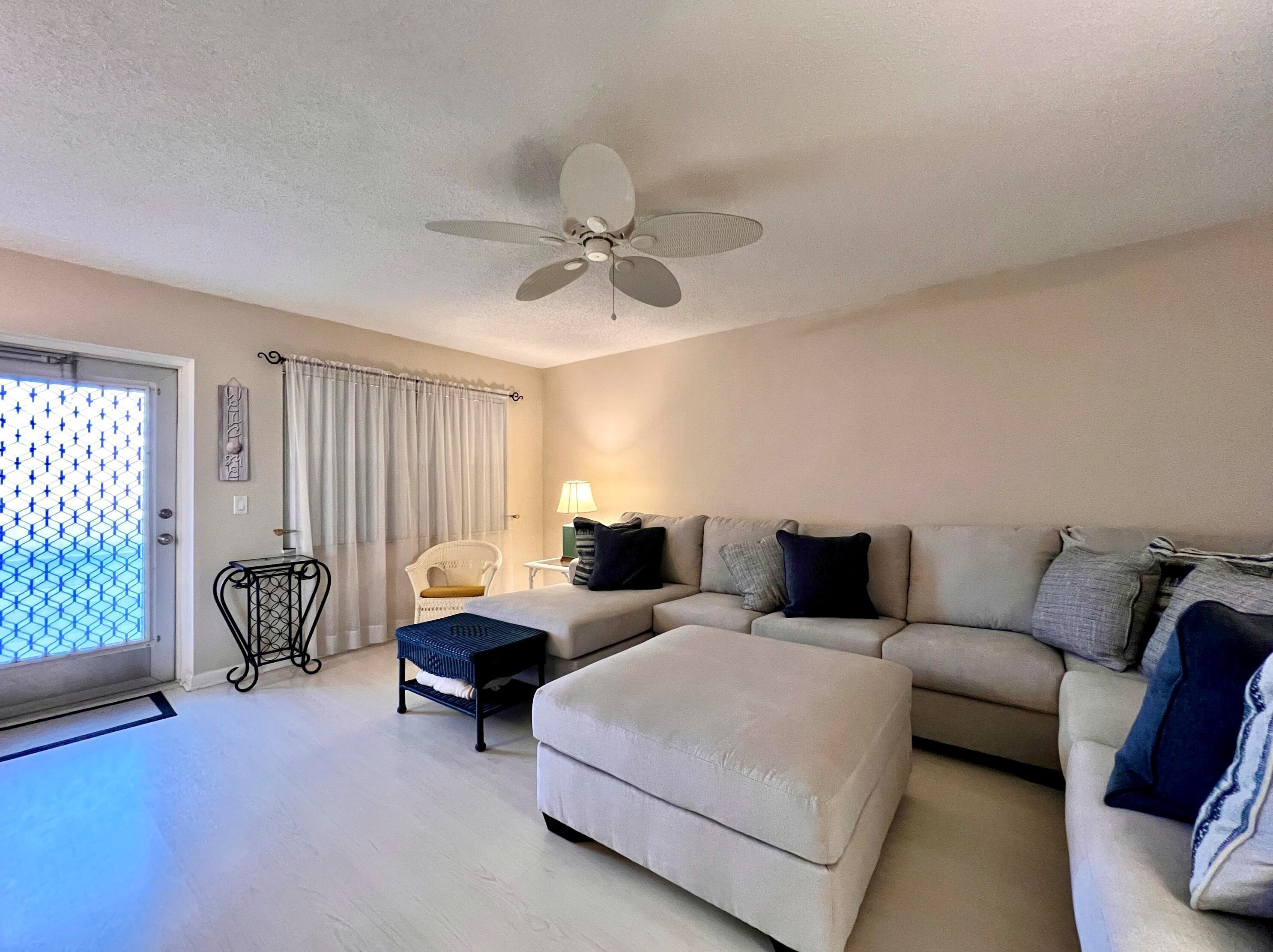 165 Somerset H, West Palm Beach, FL 33417