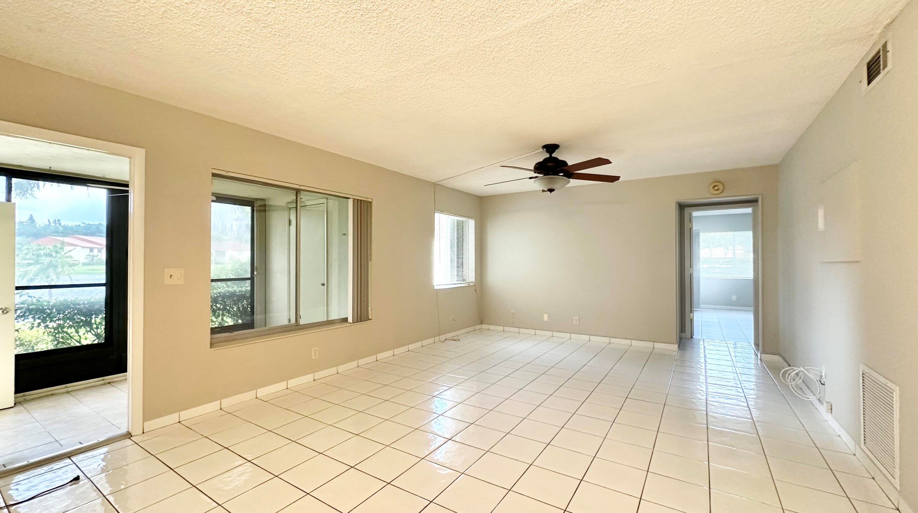 4956 Sable Pine Cir #a1, West Palm Beach, FL 33417