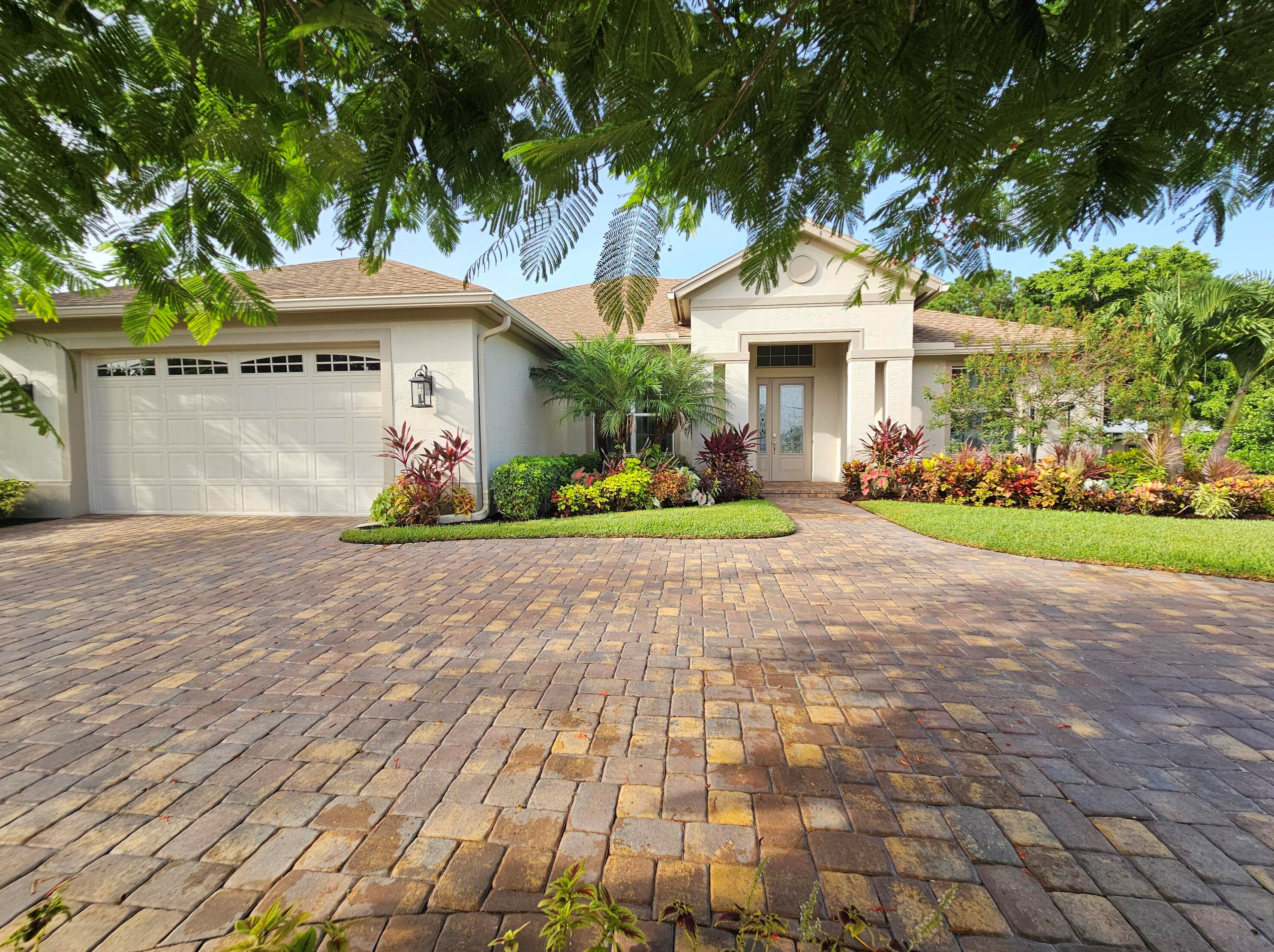 511 Se Felix Ave, Port Saint Lucie, FL 34984